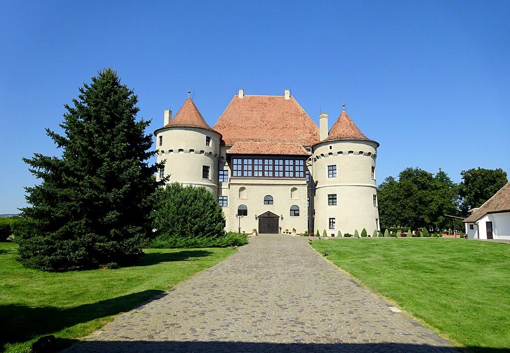 castele-din-romania-bethlen-haller