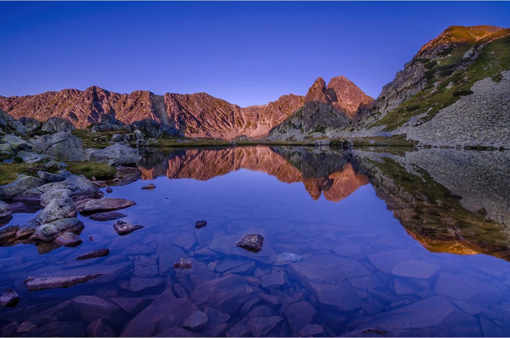 Lac glaciar în Parcul Național Retezat