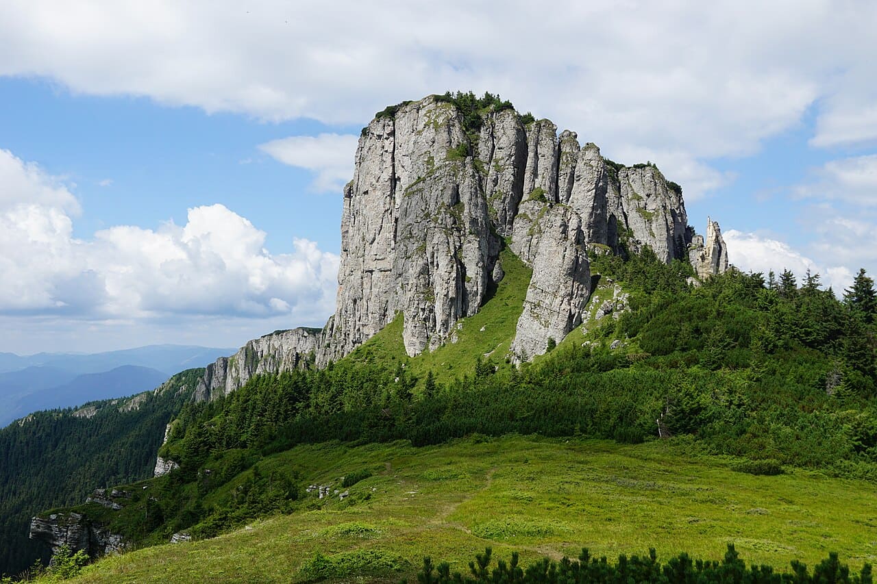 Vedere din masivul Ceahlău