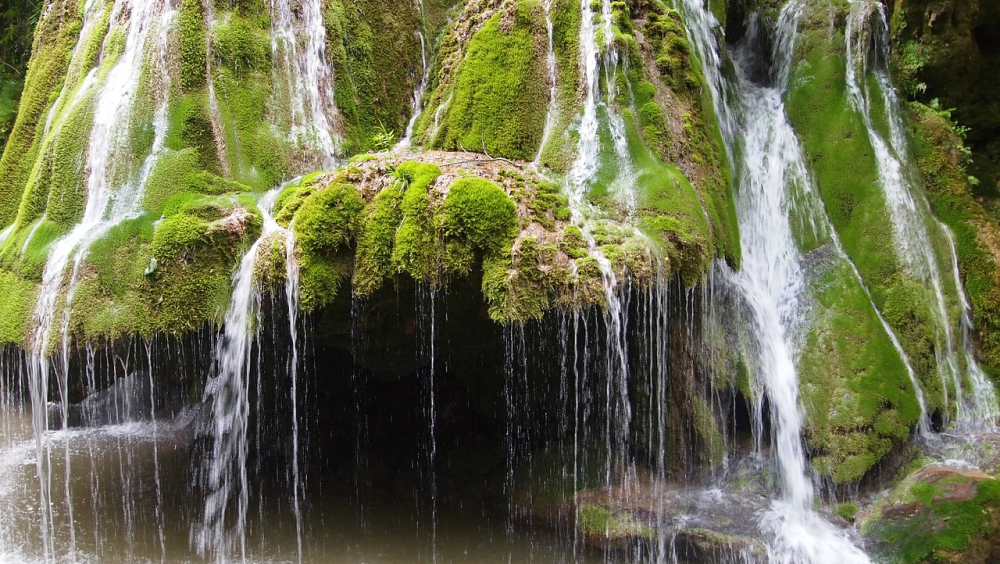 Cele mai impresionante cascade din România