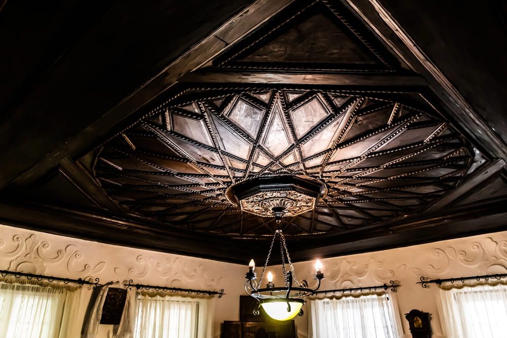 Detaliu interior din „Casa de Târgoveț” din Ploiești